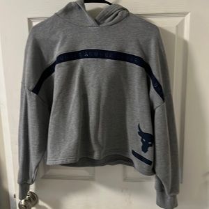 The rock/underarmor cropped hooded sweater
